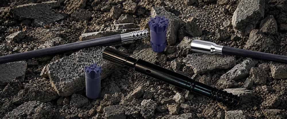 complete-top-hammer-drill-string-with-shank-adapter-drill-rods-and-thread-button-bit.jpg